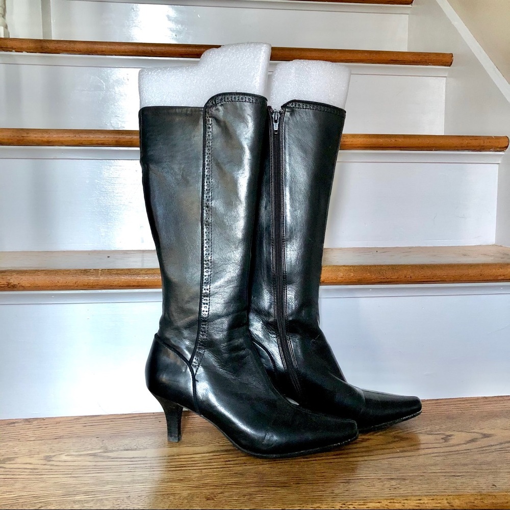 Liz Claiborne Pointed Boots